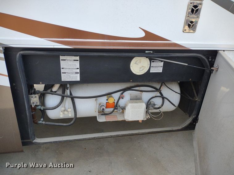 image for item DQ1705 2007 Forest River Georgetown  RV