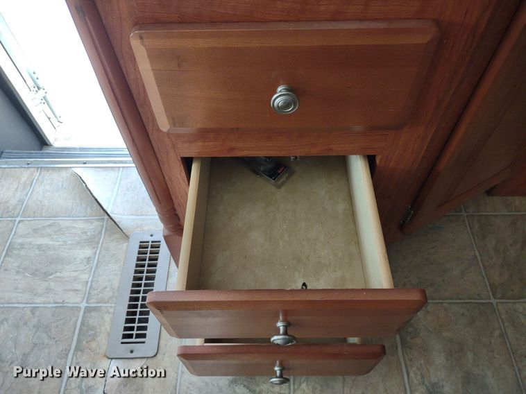 image for item DQ1705 2007 Forest River Georgetown  RV