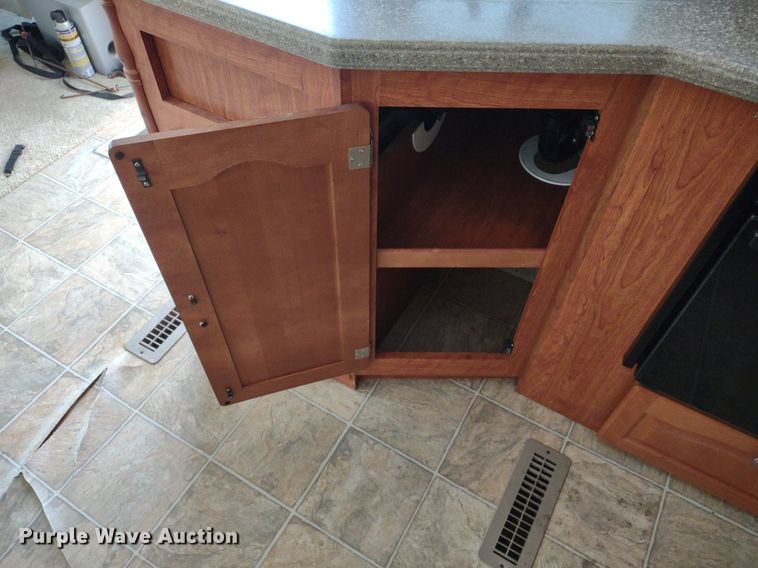 image for item DQ1705 2007 Forest River Georgetown  RV