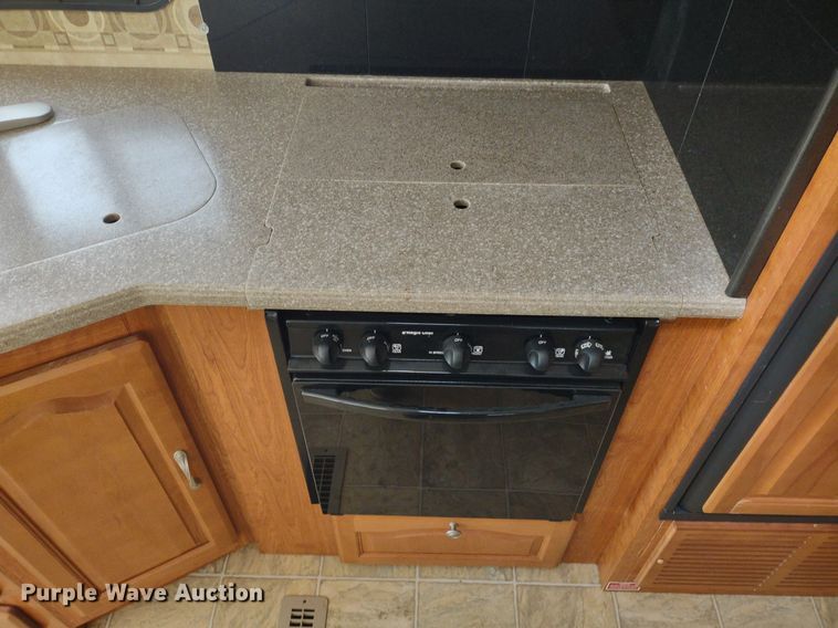 image for item DQ1705 2007 Forest River Georgetown  RV