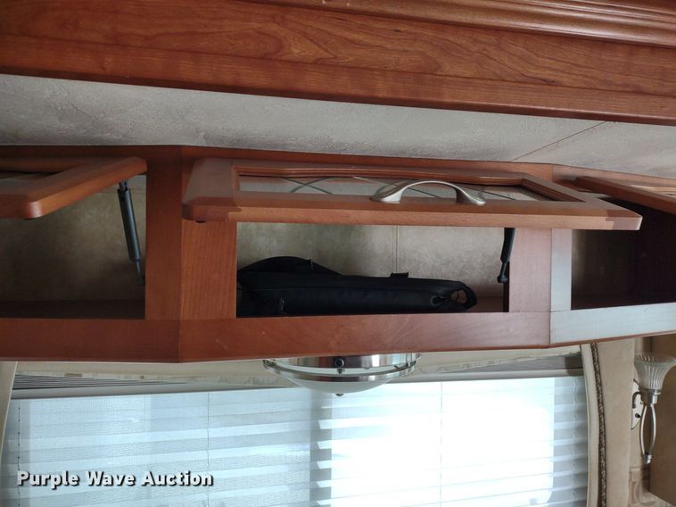 image for item DQ1705 2007 Forest River Georgetown  RV