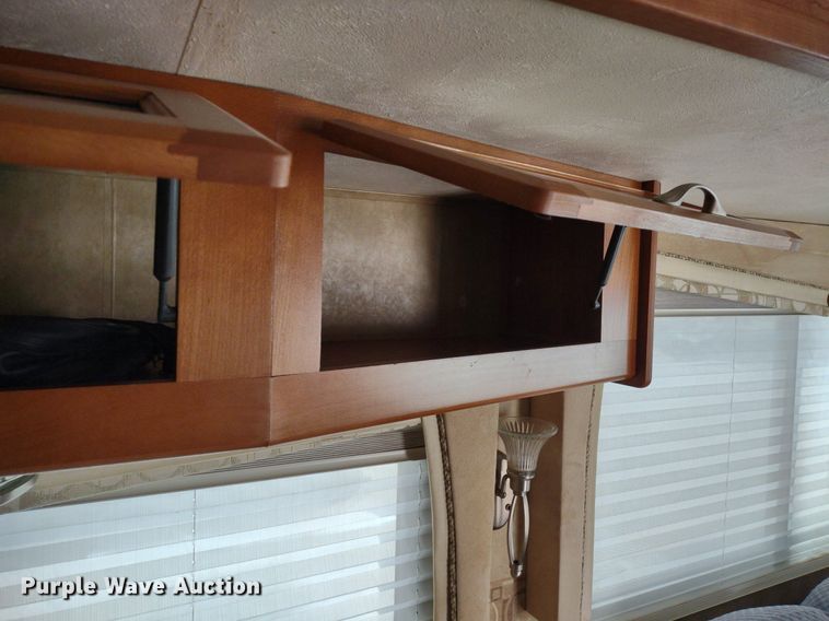 image for item DQ1705 2007 Forest River Georgetown  RV