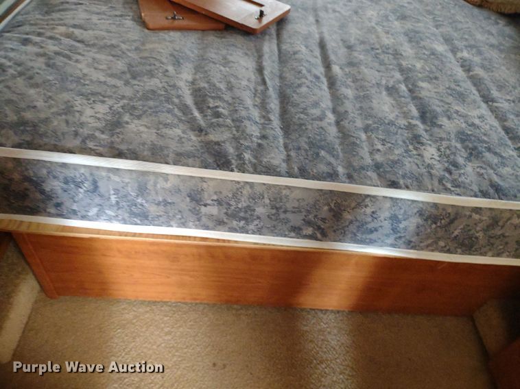 image for item DQ1705 2007 Forest River Georgetown  RV