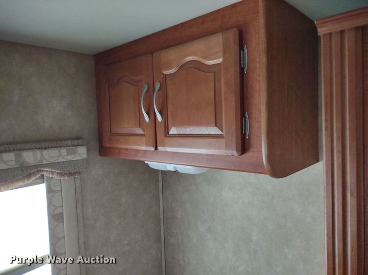 image for item DQ1705 2007 Forest River Georgetown  RV