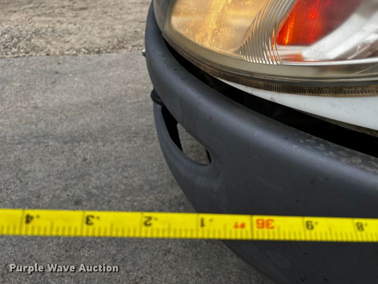 image for item DQ2030 2009 International 4300  Ext. Cab flatbed truck