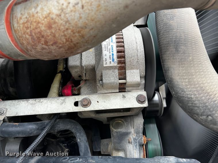 image for item DQ2030 2009 International 4300  Ext. Cab flatbed truck