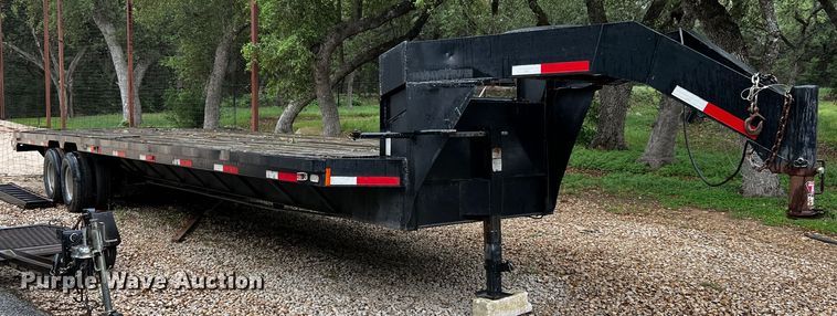 image for item DQ2035 1978 Gooseneck  equipment trailer