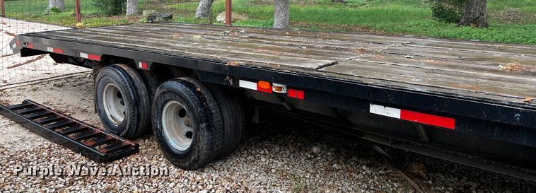 image for item DQ2035 1978 Gooseneck  equipment trailer