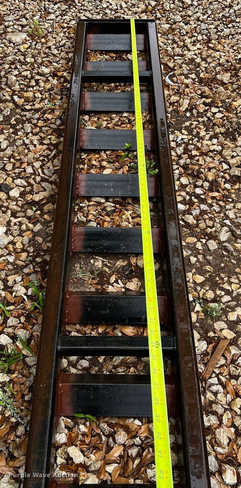 image for item DQ2035 1978 Gooseneck  equipment trailer