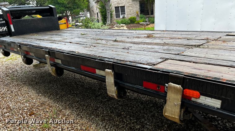 image for item DQ2035 1978 Gooseneck  equipment trailer