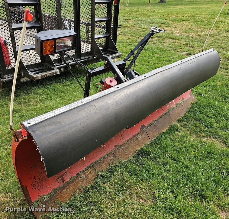 image for item DR3379 Western Pro Plow  8'W snow plow