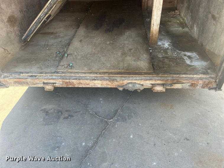 image for item DR4599 2009 H&H TC14  enclosed cargo trailer