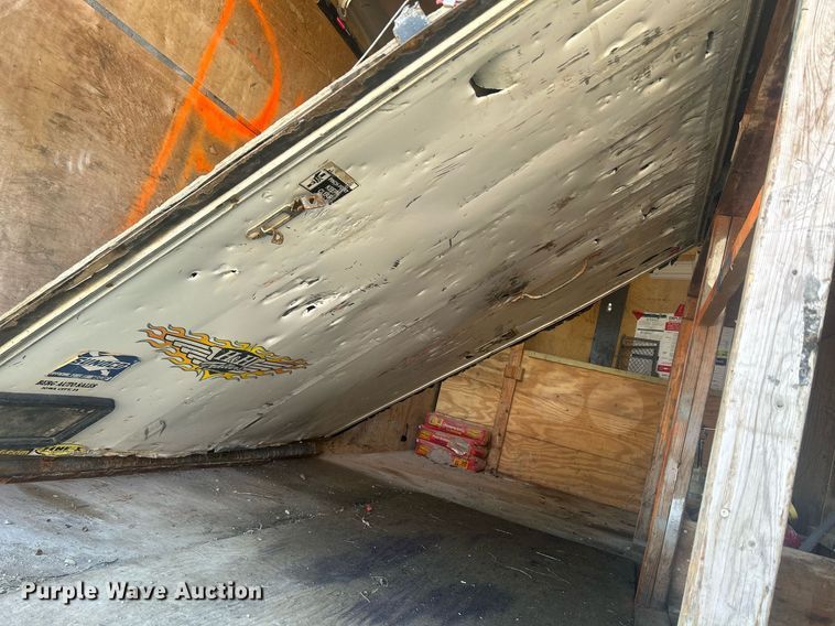 image for item DR4599 2009 H&H TC14  enclosed cargo trailer