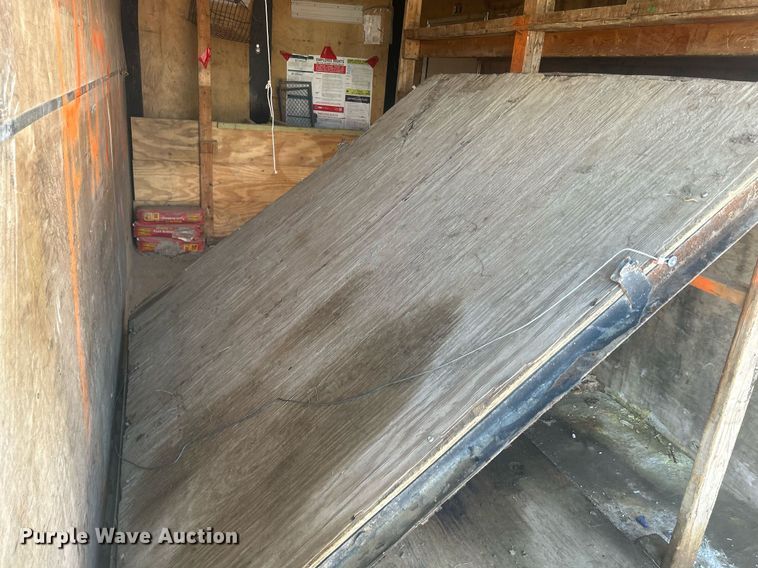 image for item DR4599 2009 H&H TC14  enclosed cargo trailer