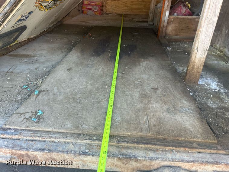 image for item DR4599 2009 H&H TC14  enclosed cargo trailer