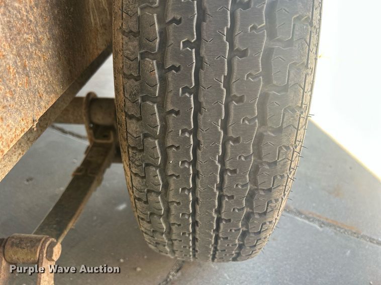 image for item DR4599 2009 H&H TC14  enclosed cargo trailer