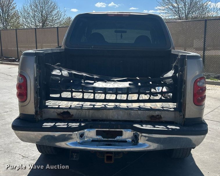 image for item DR4600 2001 Ford F150  SuperCrew pickup truck