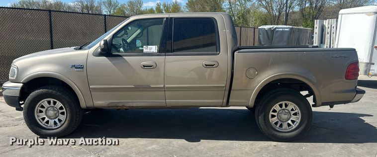 image for item DR4600 2001 Ford F150  SuperCrew pickup truck