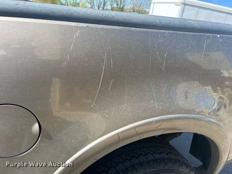 image for item DR4600 2001 Ford F150  SuperCrew pickup truck