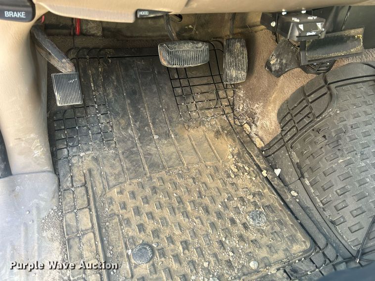 image for item DR4600 2001 Ford F150  SuperCrew pickup truck