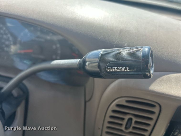 image for item DR4600 2001 Ford F150  SuperCrew pickup truck