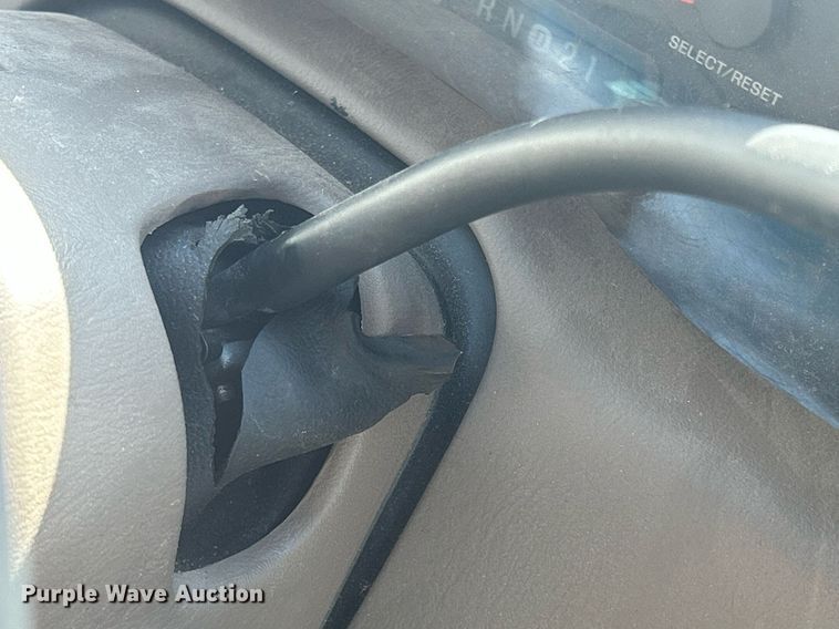 image for item DR4600 2001 Ford F150  SuperCrew pickup truck