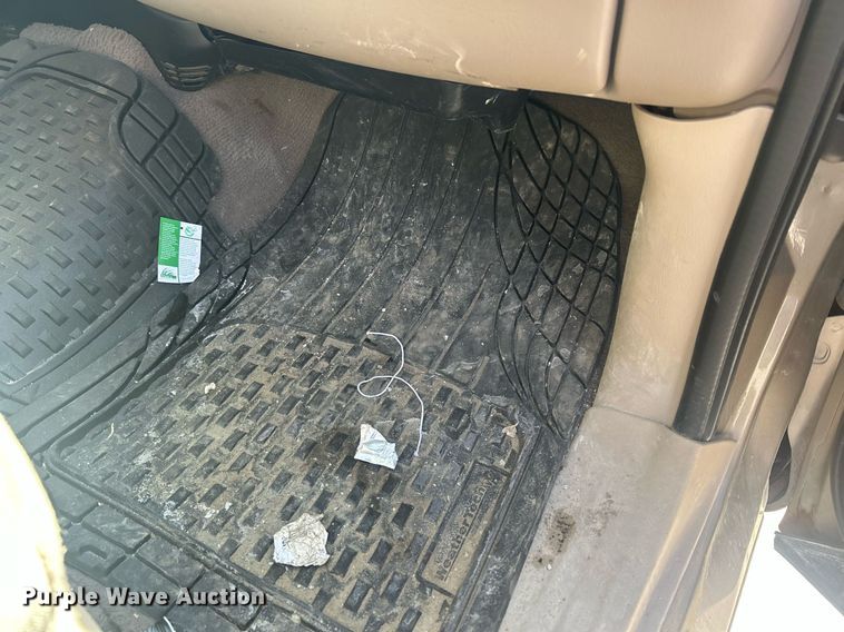 image for item DR4600 2001 Ford F150  SuperCrew pickup truck