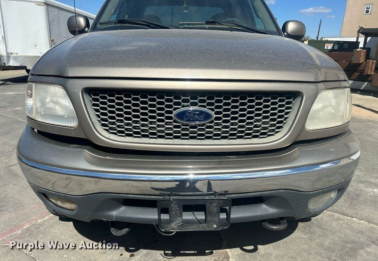 image for item DR4600 2001 Ford F150  SuperCrew pickup truck