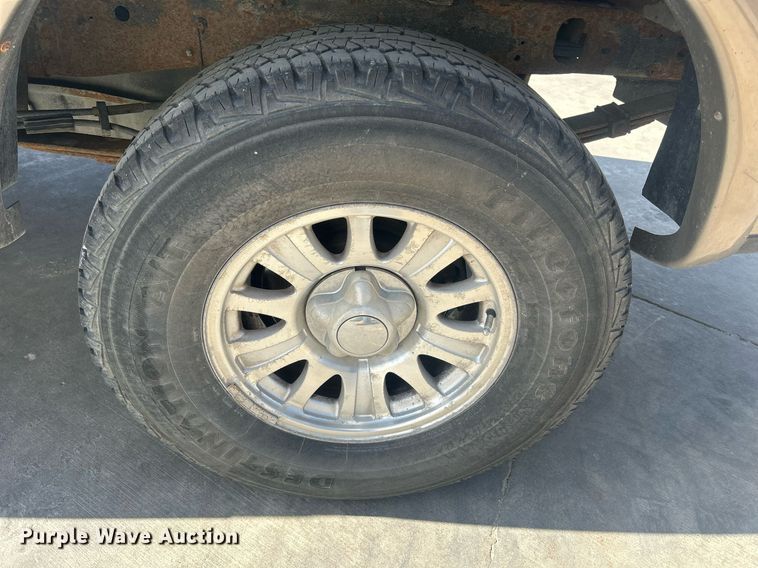 image for item DR4600 2001 Ford F150  SuperCrew pickup truck