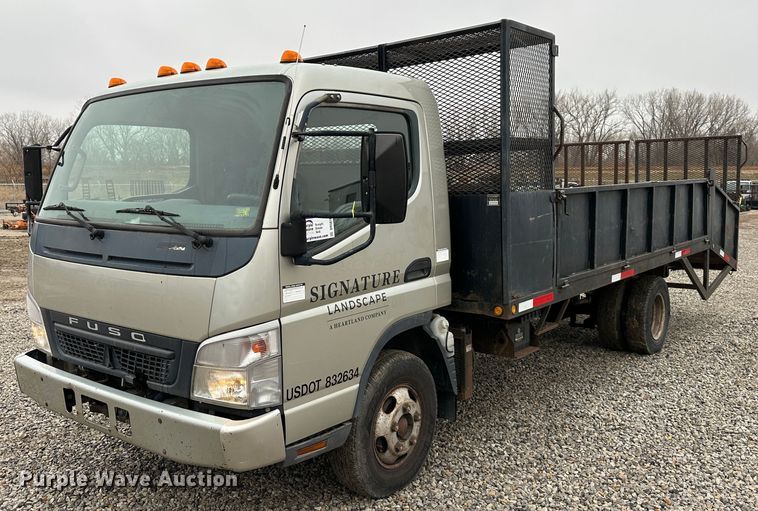 image for item DR5070 2006 Mitsubishi FUSO  flatbed truck
