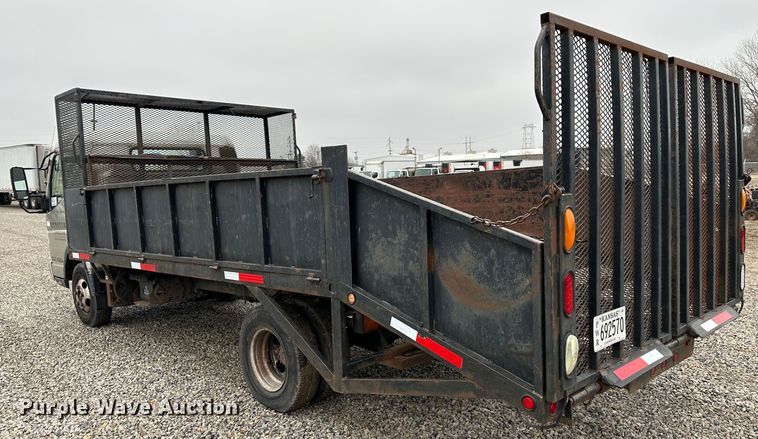 image for item DR5070 2006 Mitsubishi FUSO  flatbed truck