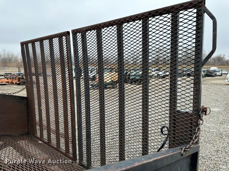 image for item DR5070 2006 Mitsubishi FUSO  flatbed truck