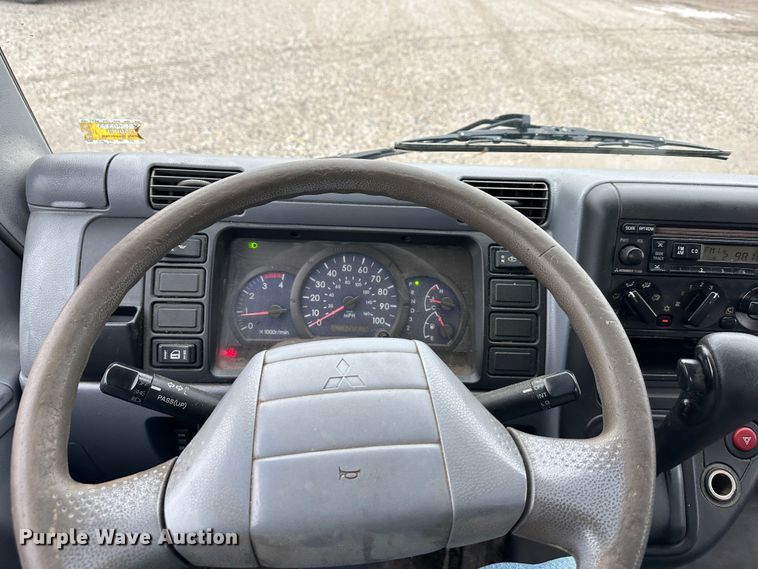 image for item DR5070 2006 Mitsubishi FUSO  flatbed truck