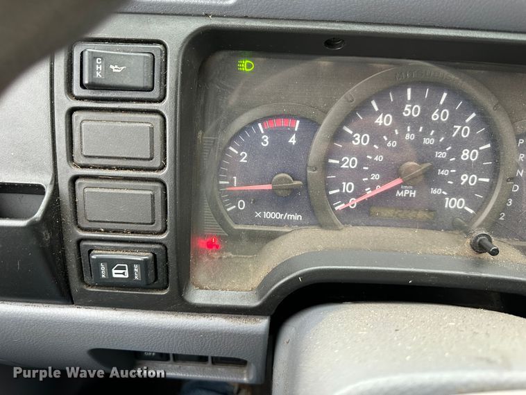 image for item DR5070 2006 Mitsubishi FUSO  flatbed truck