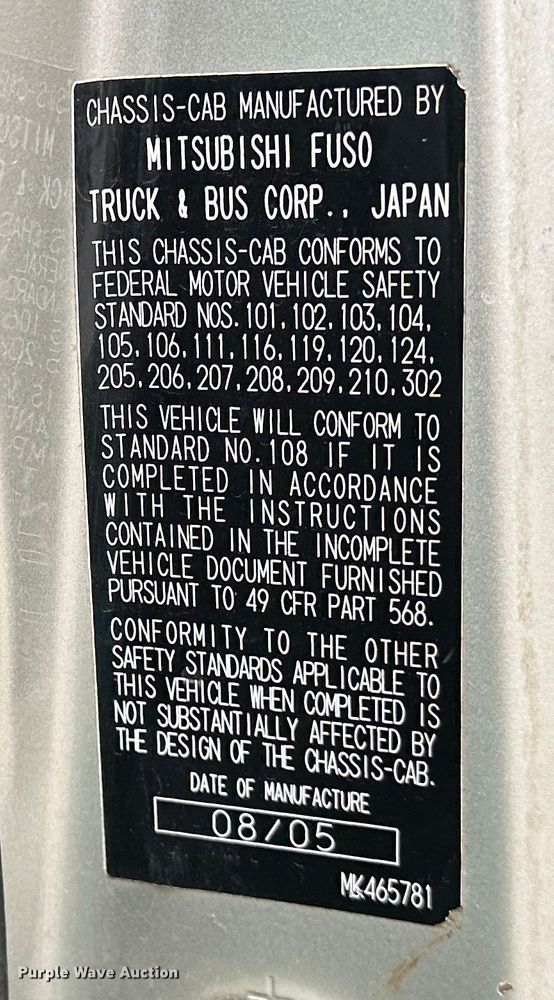 image for item DR5070 2006 Mitsubishi FUSO  flatbed truck