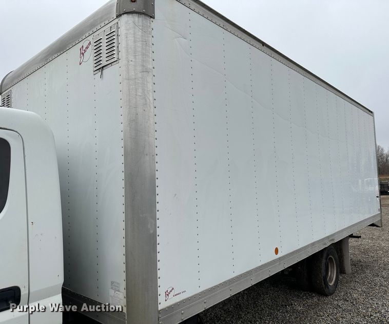 image for item DR5071 2008 Mitsubishi Fuso FE145  box truck