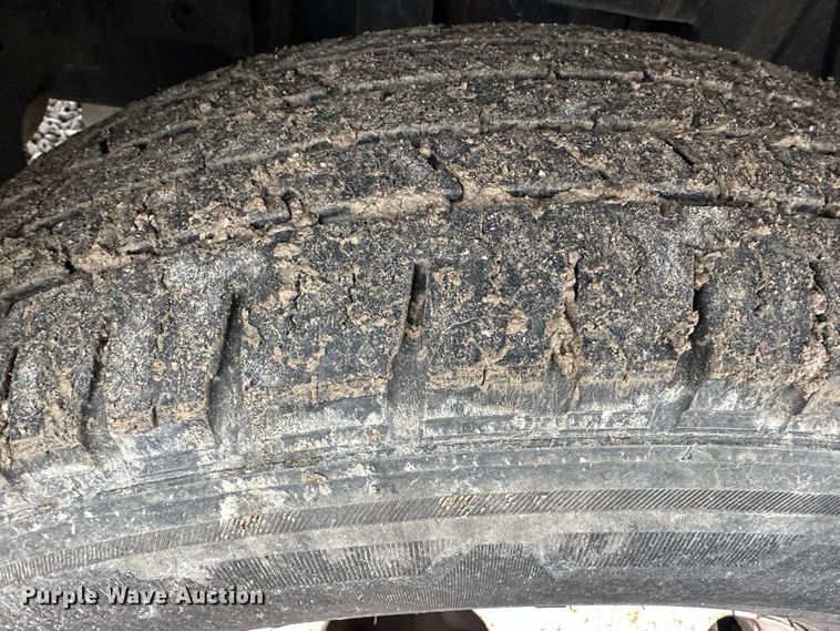 image for item DR5071 2008 Mitsubishi Fuso FE145  box truck