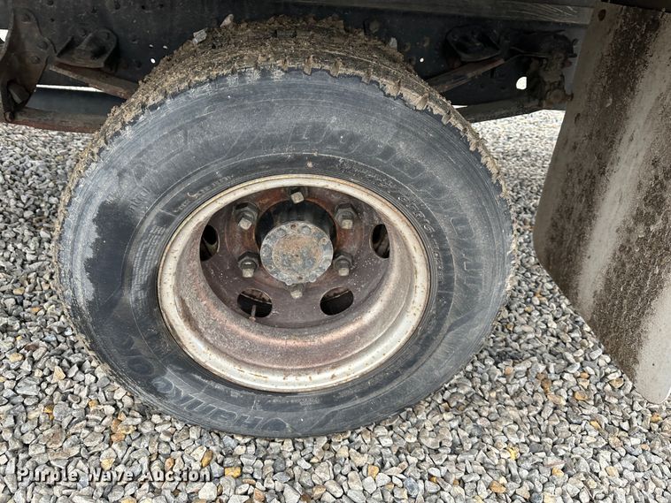 image for item DR5071 2008 Mitsubishi Fuso FE145  box truck