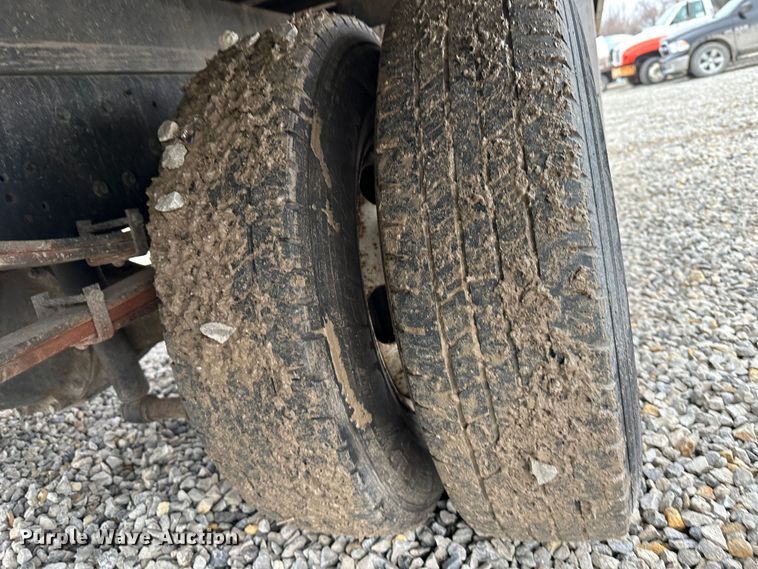 image for item DR5071 2008 Mitsubishi Fuso FE145  box truck