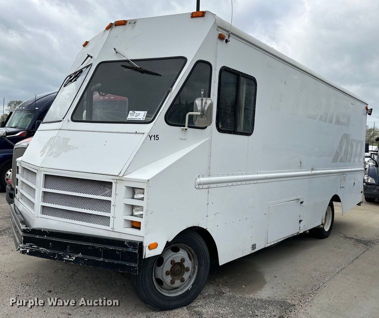 image for item DR5231 1986 Precision Chassis & Engineering  delivery truck