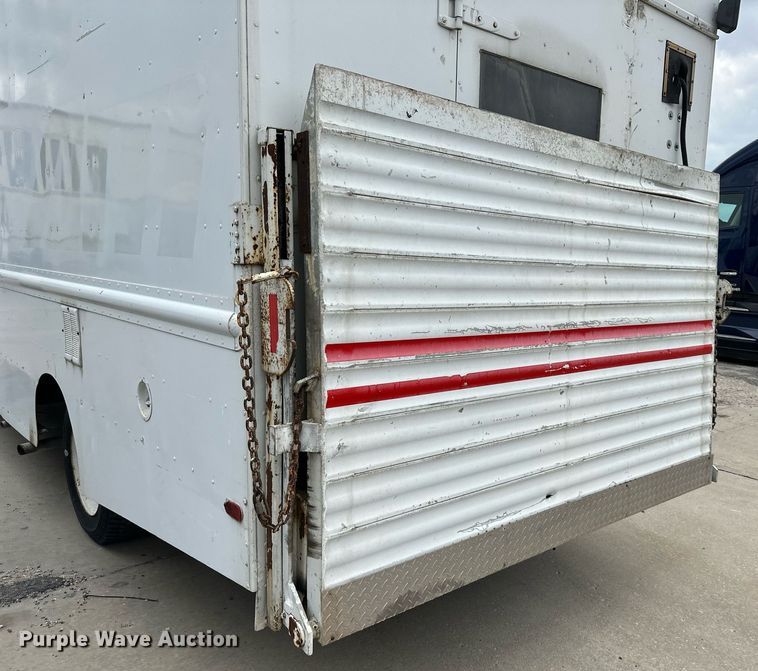 image for item DR5231 1986 Precision Chassis & Engineering  delivery truck