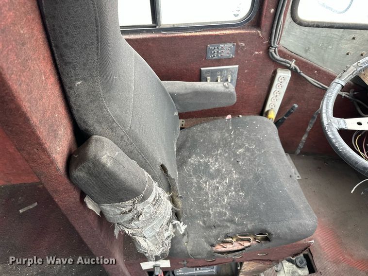 image for item DR5231 1986 Precision Chassis & Engineering  delivery truck