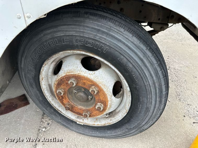 image for item DR5231 1986 Precision Chassis & Engineering  delivery truck