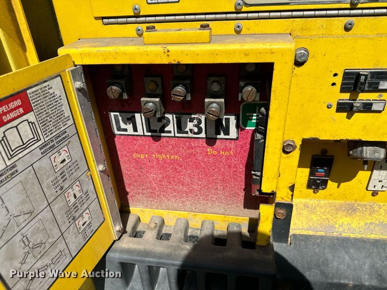 image for item DR5238 1999 Wacker Neuson G25  generator