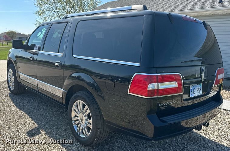 image for item DR5242 2008 Lincoln Navigator L  SUV