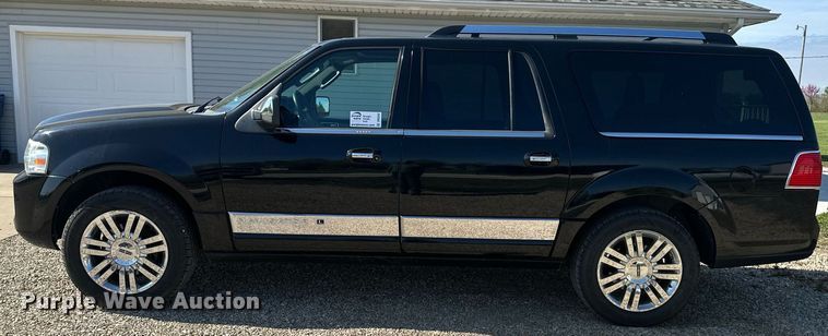 image for item DR5242 2008 Lincoln Navigator L  SUV