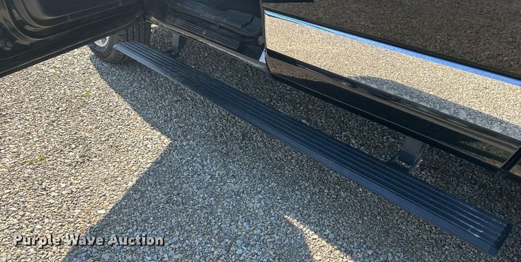 image for item DR5242 2008 Lincoln Navigator L  SUV