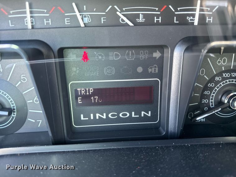 image for item DR5242 2008 Lincoln Navigator L  SUV