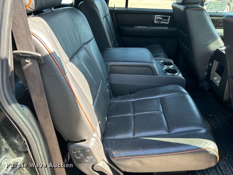 image for item DR5242 2008 Lincoln Navigator L  SUV