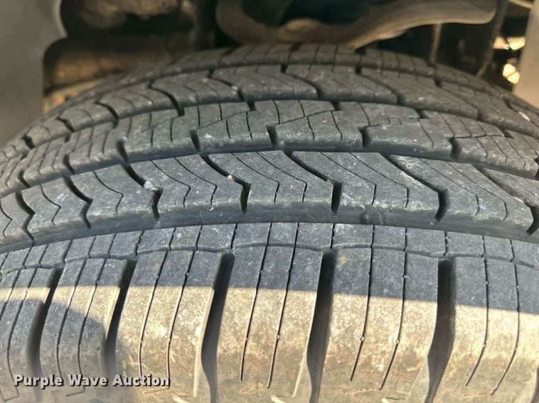 image for item DR5242 2008 Lincoln Navigator L  SUV